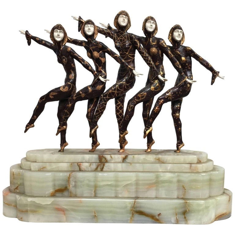 Large Art Deco Sculpture of Five Chiparus Style Dancers with a Marble Base - 12