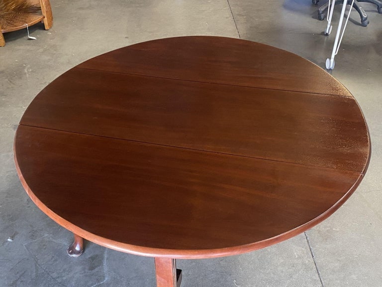 Late Victorian French Drop-Leaf Oak Dining Table - 12