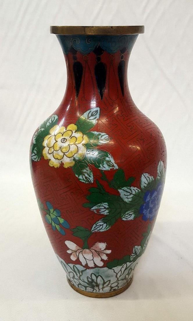 Vintage Chinese Floral Cloisonn√© Vase Enamel-Over-Brass - 3