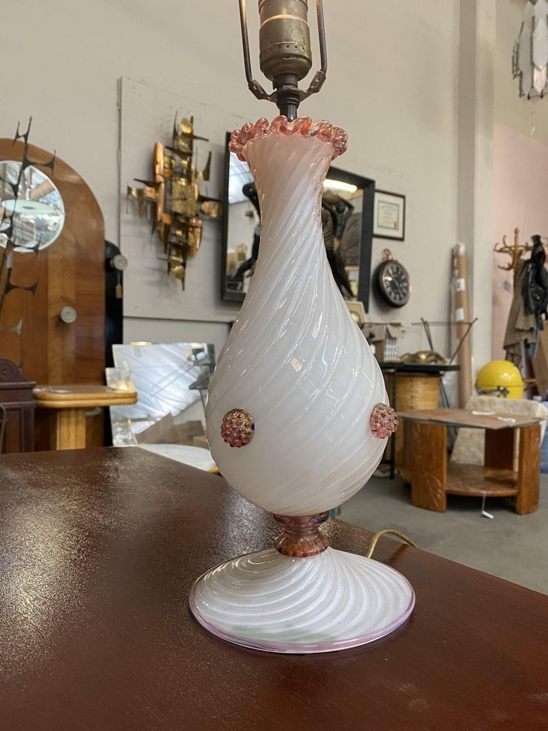 Pink Twist Barovier Murano Art Glass Table Lamp - 3