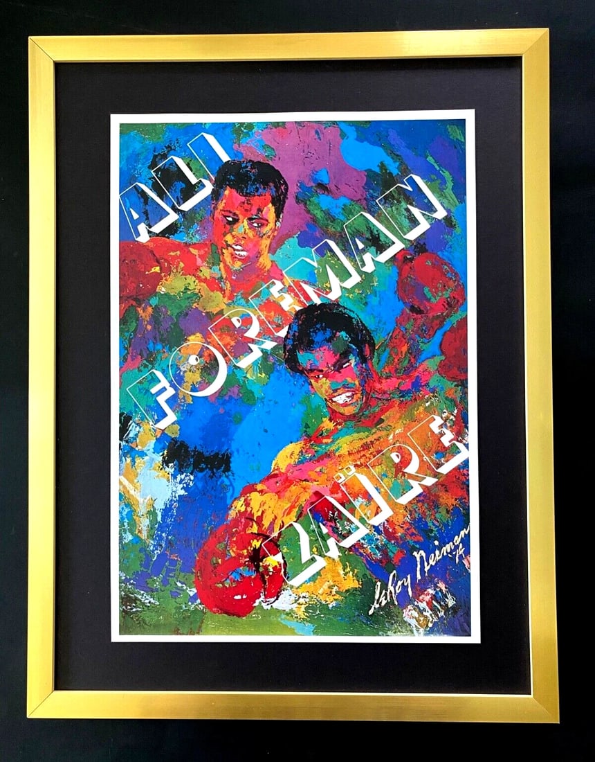LEROY NEIMAN + ALI - FOREMAN BOX+ CIRCA 1970'S + SIGNED PRINT FRAMED: We have for Sale this LEROY NEIMAN AWESOME 1970'S PRINT AFTER THE SERIGRAPH " ALI FOREMAN IN ZAIRE " SIGNED IN THE PLATE FULL OF COLOR PRINT SIZE OF THE PRINT: 14 X 11 in FRAME COVERS AN AREA OF 17 X 