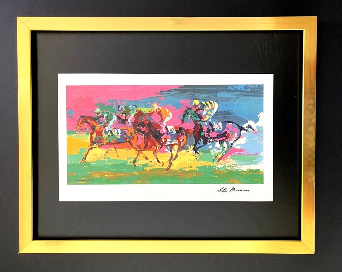 LEROY NEIMAN + PARIS HORSE RACING + CIRCA 1990'S + SIGNED PRINT FRAMED LAST ONE!: We have for Sale this LEROY NEIMAN AWESOME 1993 PRINT OF SKETCH ON PAPER " PARIS HORSE RACING " FACSIMILE SIGNED IN INK FULL OF COLOR PRINT SIZE OF THE PRINT: 10 X 8 in FRAME COVERS AN AREA OF 15 X
