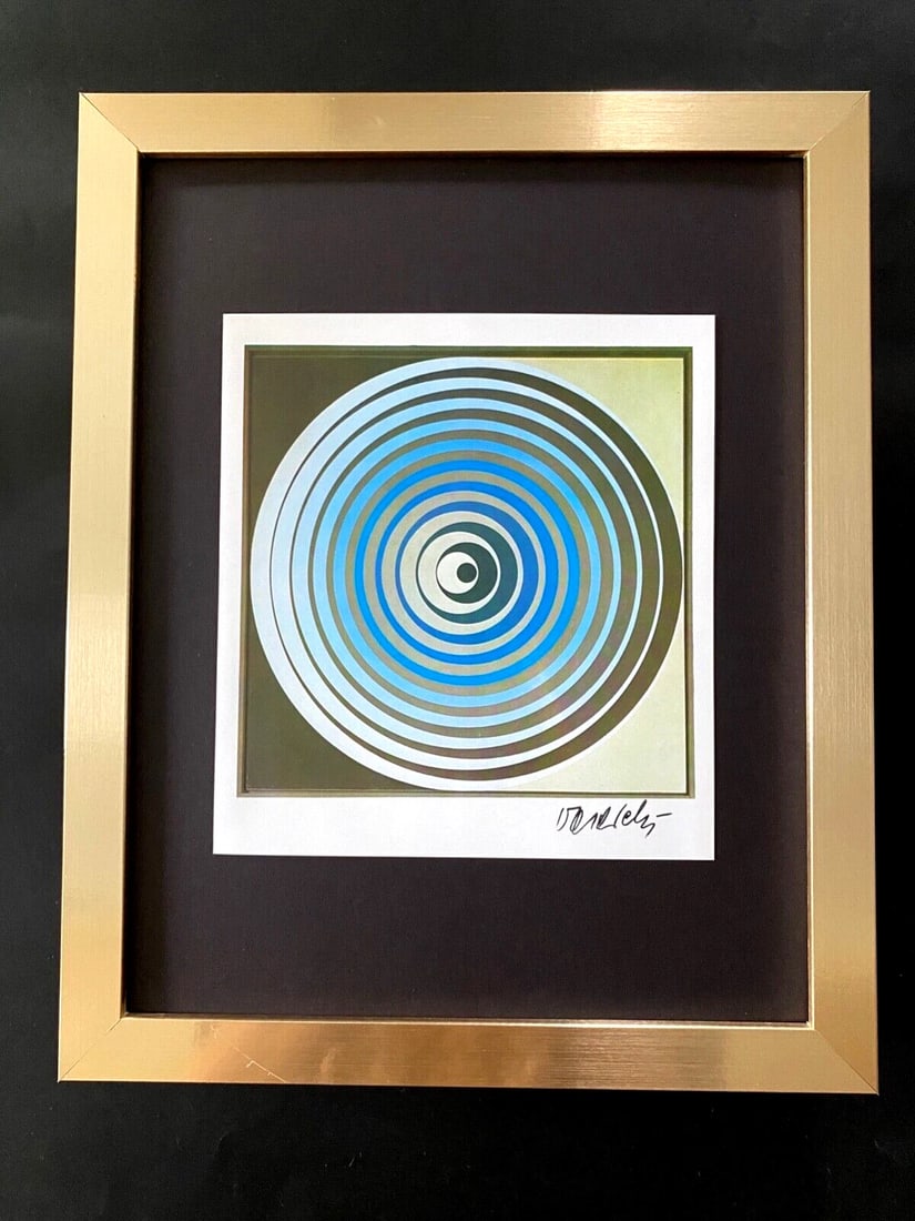 VICTOR VASARELY PRINT FROM 1970 + SIGNED GEOMETRIC ABSTRACT +NEW FRAME 14x11in.: We have for Sale this 1970's PRINT AFTER VICTOR VASARELY FACSIMILE SIGNED IN INK SIZE OF THE PRINT IS ABOUT: 6 X 6 in FRAME COVERS AN AREA OF 16 X 13 in PRINT IS MOUNTED OVER A BLACK BOARD FRAMED IN B