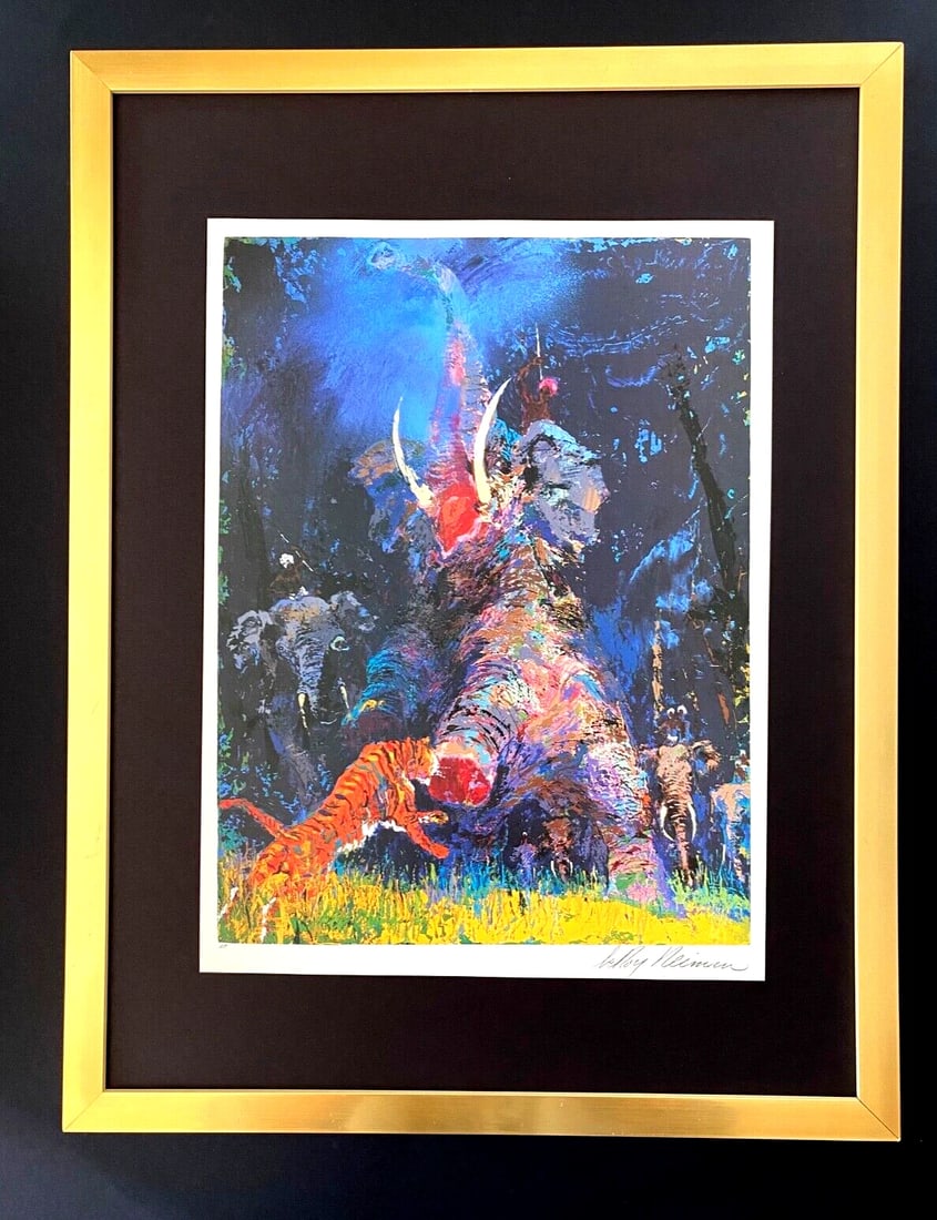 LEROY NEIMAN + ELEPHANTS AFRICA + CIRCA 1990'S + SIGNED PRINT FRAMED: We have for Sale this LEROY NEIMAN AWESOME 1990'S PRINT ON PAPER " AFRICAN ELEPHANTS " SIGNED ON THE PLATE FULL OF COLOR PRINT SIZE OF THE PRINT: 10 X 8 in FRAME COVERS AN AREA OF 15 X 11 in MOUNTED A