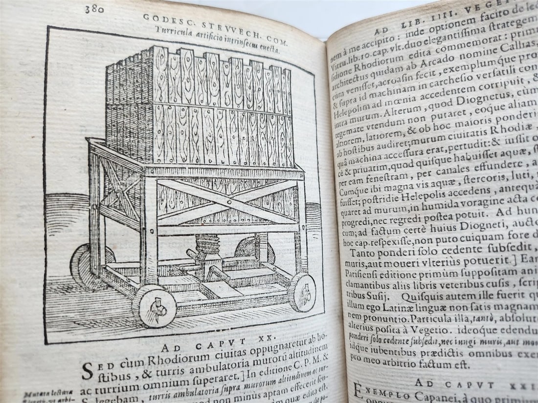 1592 ILLUSTRATED ANCIENT WARFARE TREATISE by V.Flavius antique VELLUM BINDING - 11
