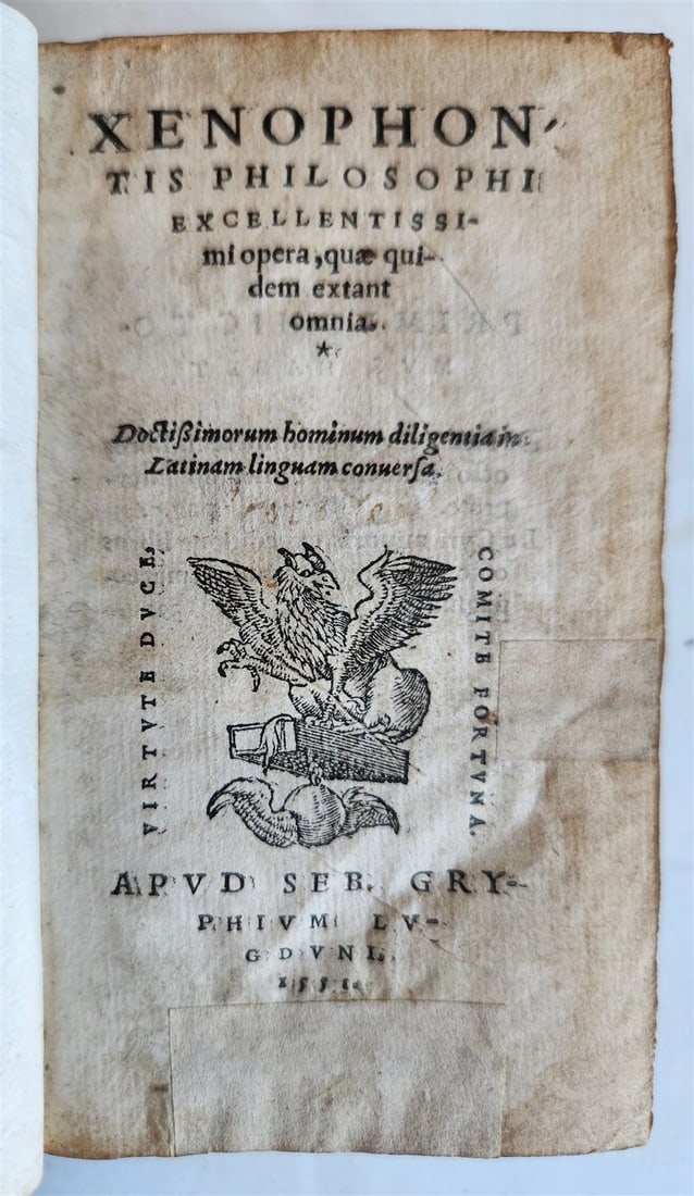 1551 XENOPHON Atheniensis OPERA Griphius press antique 16th C. original binding: XENOPHON Atheniensis Opera, quae quidem extant omnia [...]. Lugduni; 1551 1701-[3 bl.] pp. Pocket edition containing "De Paedia Cyri Persarum regis libri octo" in a translation by Francesco Filelfo