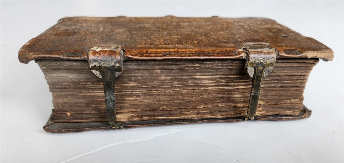 1581 SERMONS in LATIN Concionum de tempore antique PIGSKIN BINDING w/ CLASPS - 3
