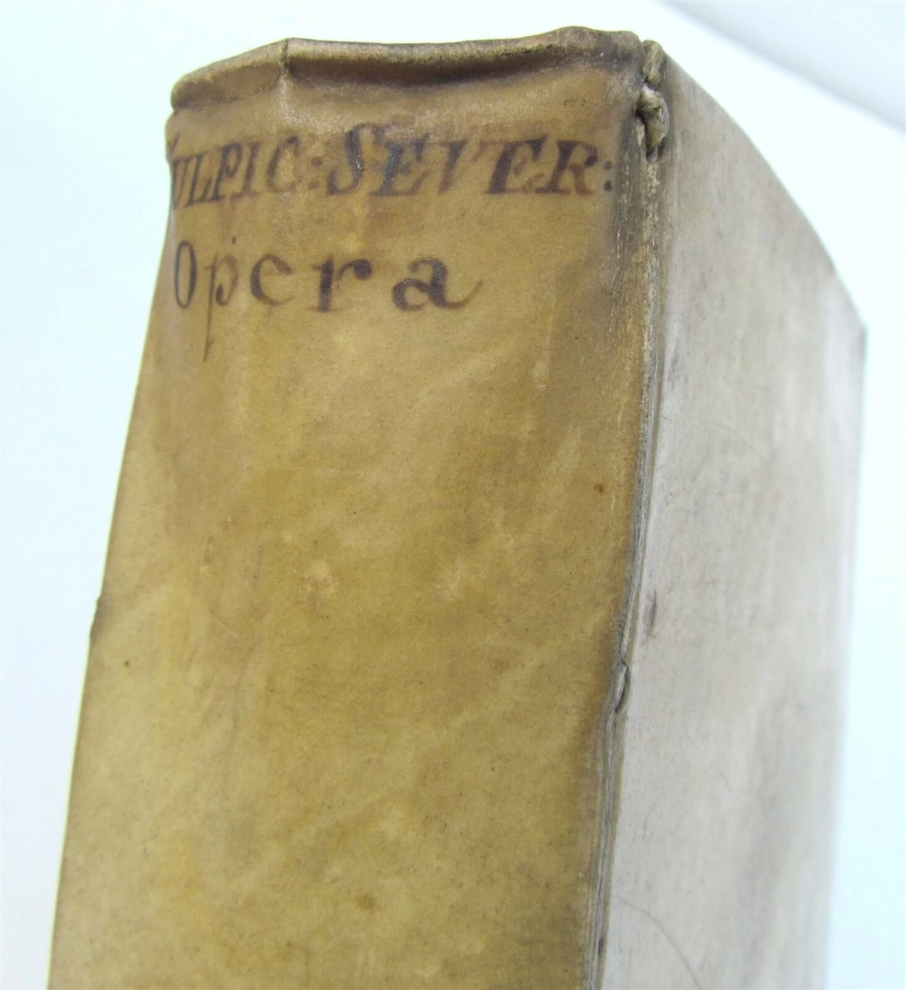 1647 Sulpici Severi Presbyteri. Opera omnia antique VELLUM BOUND - 4