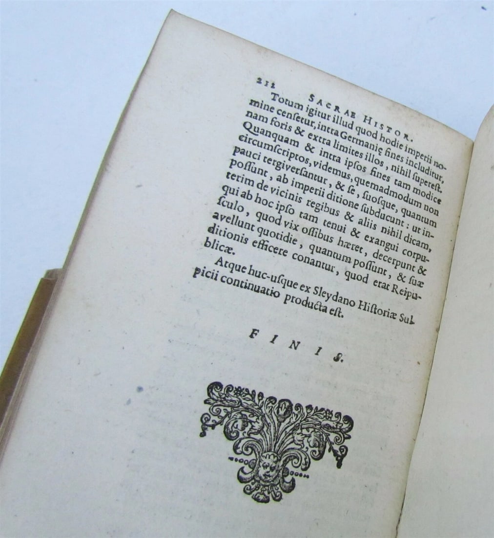 1643 SULPITI SEVERI HISTORIA SACRA antique VELLUM BOUND ELZEVIR PRESS - 6