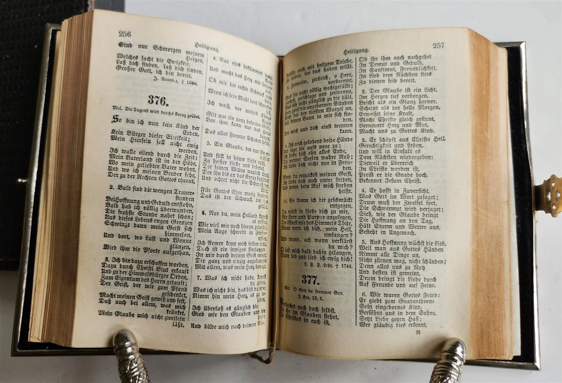 1902 HYMNAL in GERMAN antique DECORATIVE VELVET BINDING w/ METAL EDGES - 9