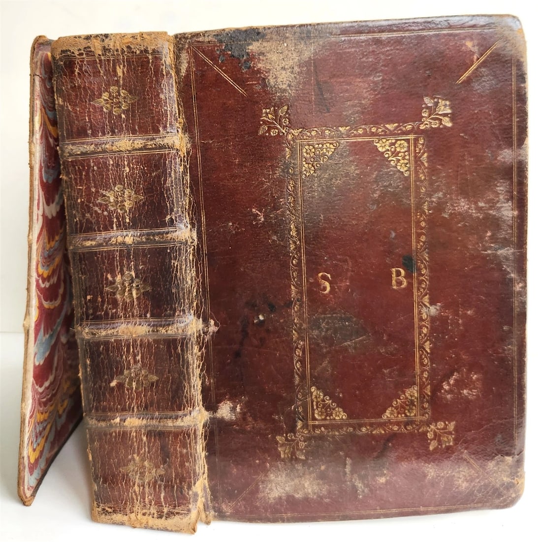 1679 BIBLE in ENGLISH King James antique ORIGINAL red morocco BINDING - 4
