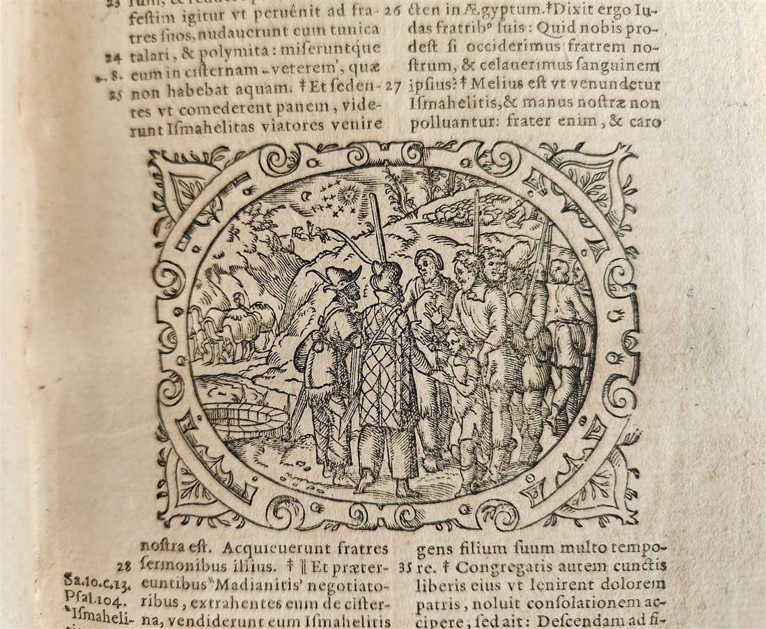1571 BIBLE in LATIN ILLUSTRATED w/ 135 WOODCUTS antique PIGSKIN w/ METAL CORNERS - 11