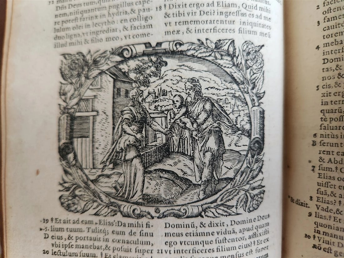 1571 BIBLE in LATIN ILLUSTRATED w/ 135 WOODCUTS antique PIGSKIN w/ METAL CORNERS - 17