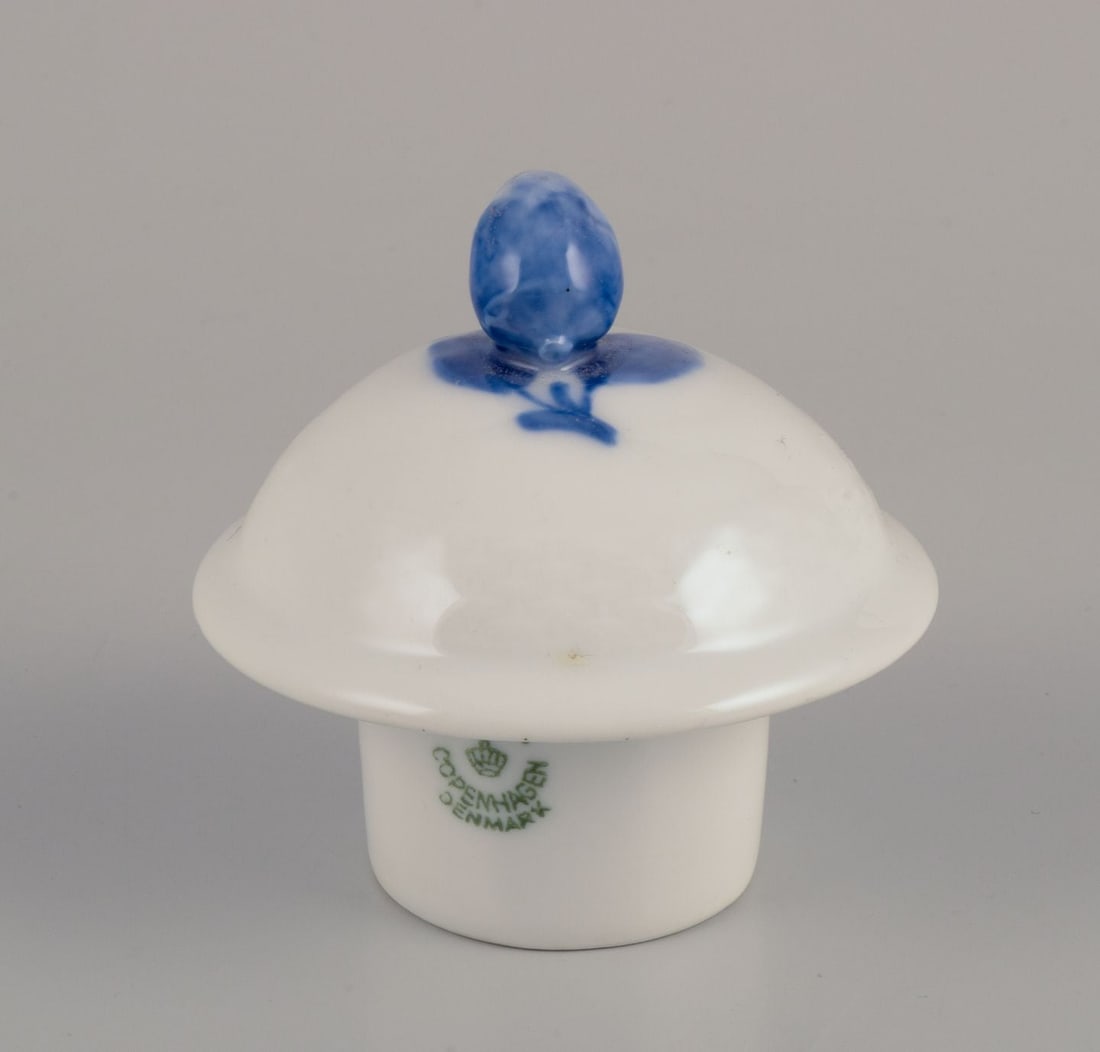 Royal Copenhagen Blue Flower. Porcelain coffee pot. Approx. 1930s. - 7
