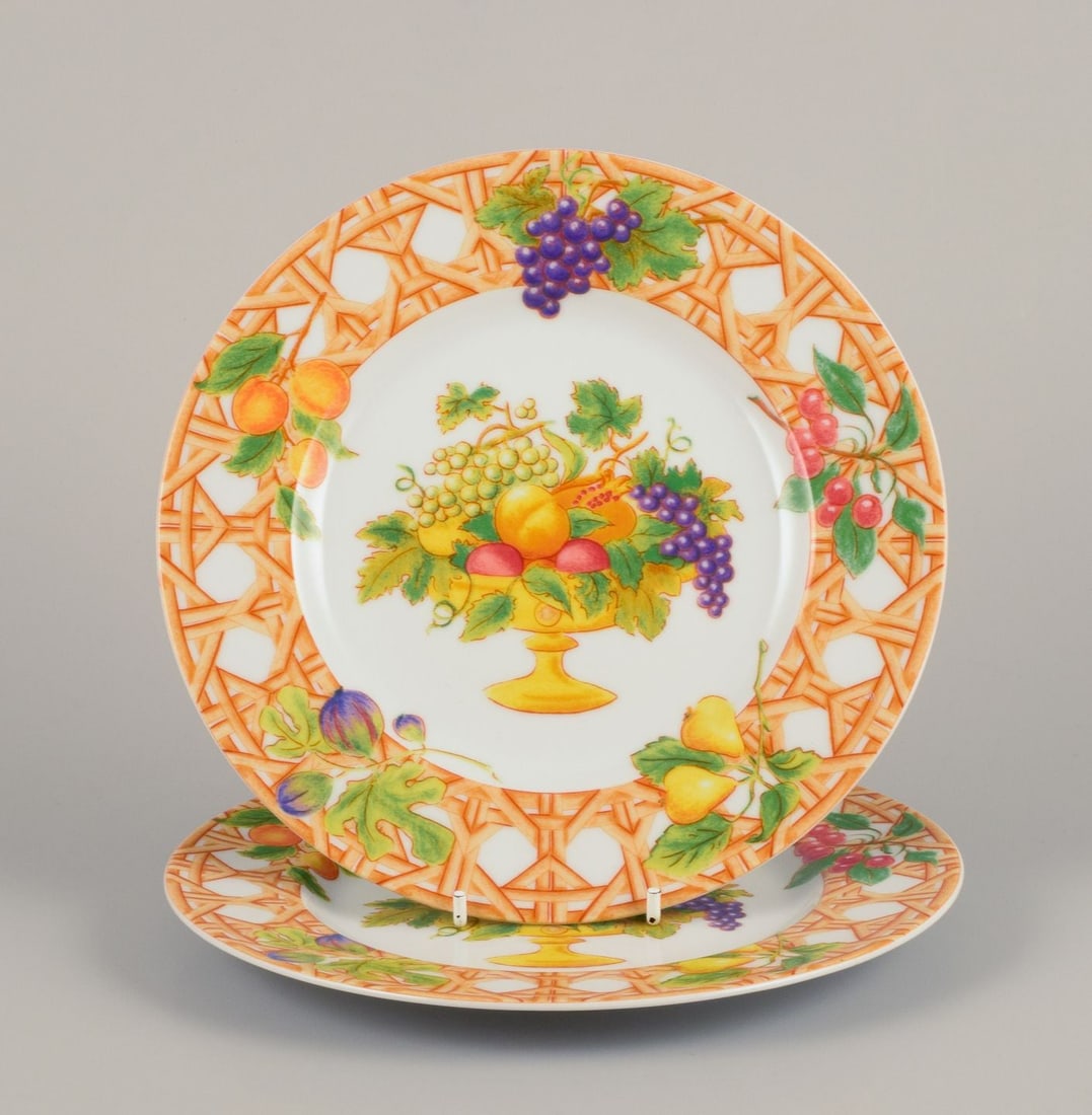 Christian Dior, Paris. Two Tutti Fiori, Tutti Frutti porcelain plates. Late 20th C.: Christian Dior, Paris. Two Tutti Fiori, Tutti Frutti porcelain plates. Fruit motifs. Late 20th century. Marked. Perfect condition. Dimensions: Diameter 21.0 cm x Height 2.0 cm. Reserve: $280.00 Shippi