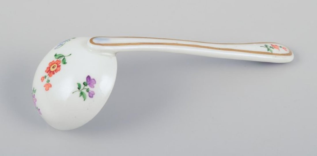 Meissen, Germany, mustard pot with original spoon. Ca. 1920. - 9