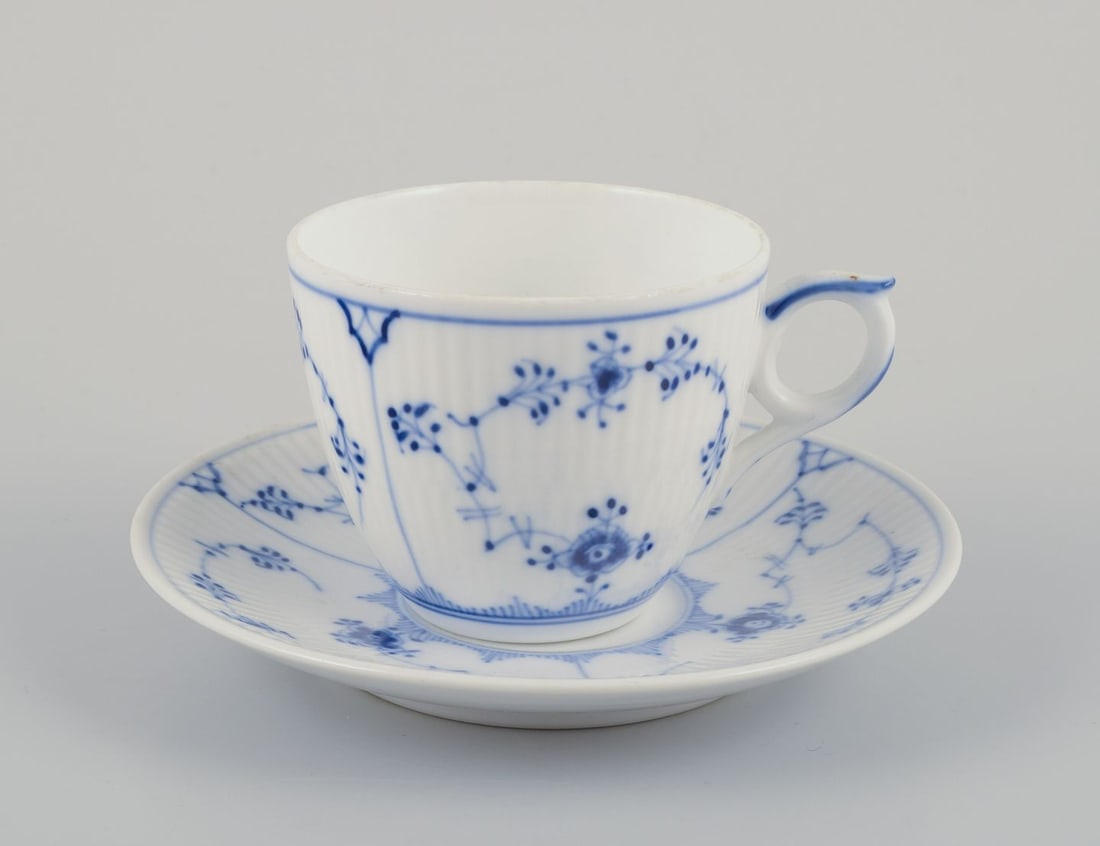 Royal Copenhagen Blue Fluted Plain. A set of six coffee cups with saucers in porcelain. - 2