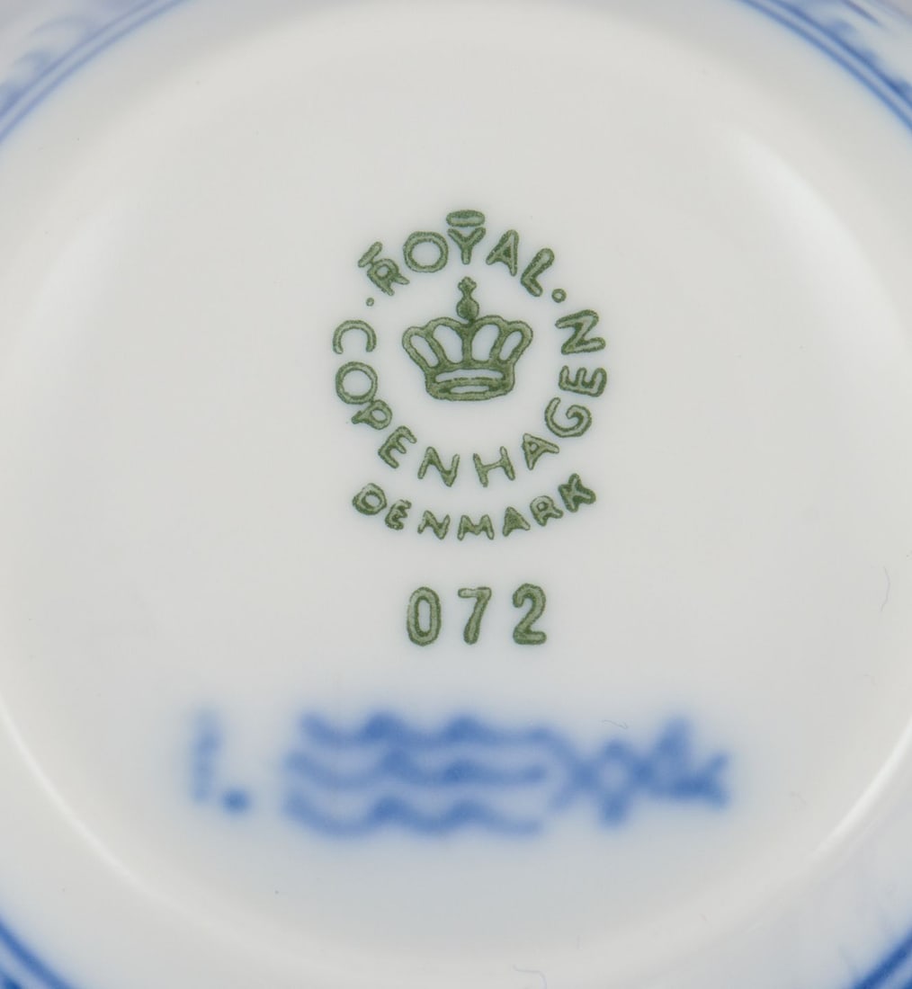 Royal Copenhagen Blue Fluted Plain. A set of six coffee cups with saucers in porcelain. - 8