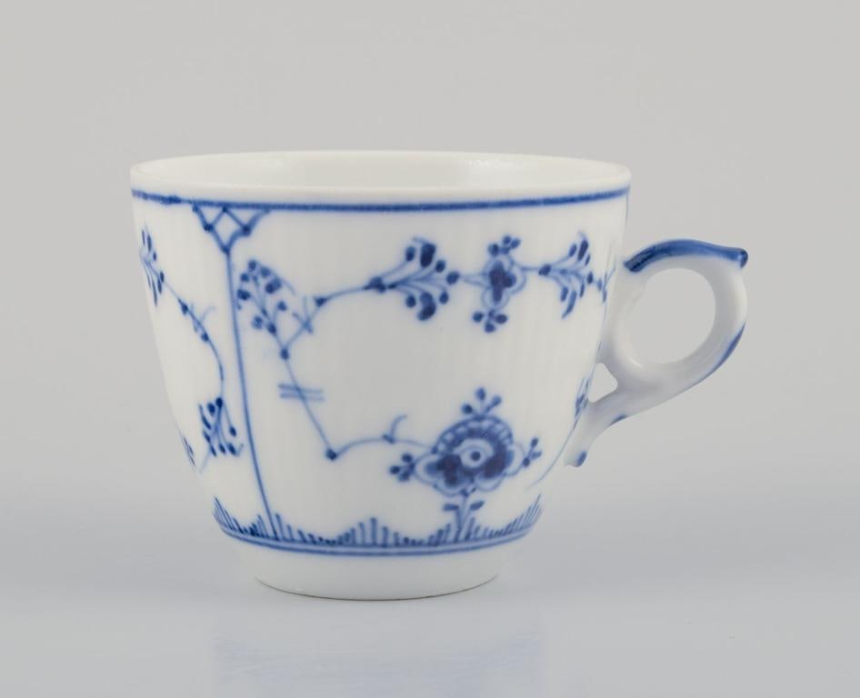 Royal Copenhagen Blue Fluted Plain. A set of four coffee cups with saucers. 1960s/1970s. - 6