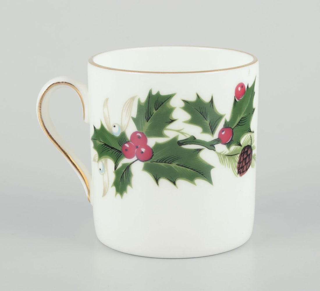 Royal Tuscan, England. A set of six cups with handles. "Noel" series. 20th C. - 4