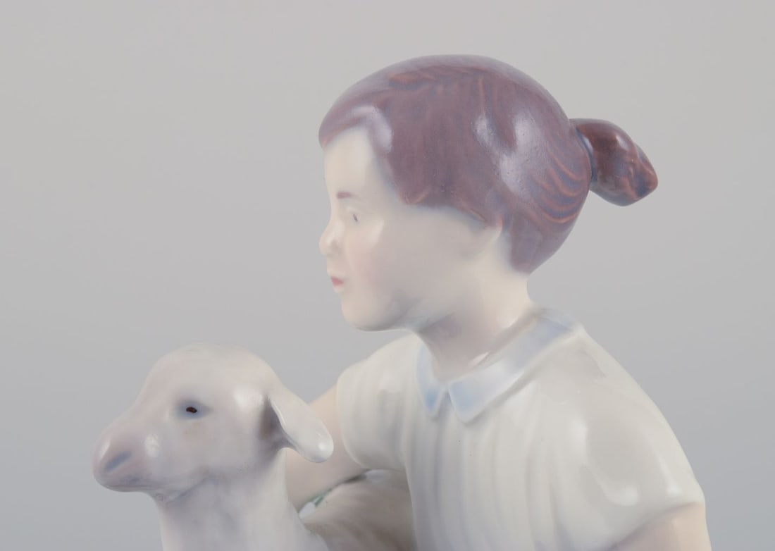Bing & Grondahl, porcelain figurine of girl with lamb. Mid-20th C. - 6
