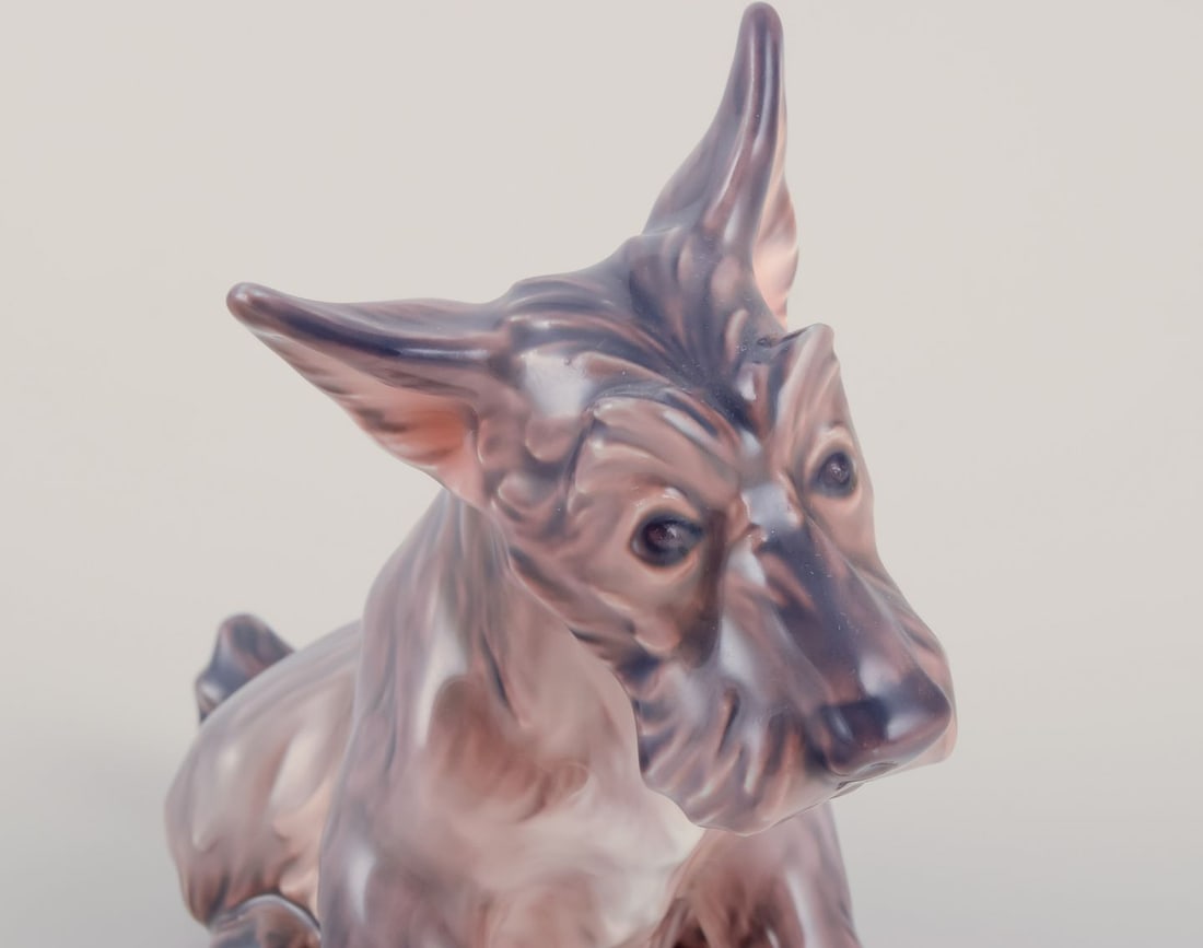 Dahl Jensen, porcelain figurine of seated Scottish terrier. Ca. 1930s. - 4