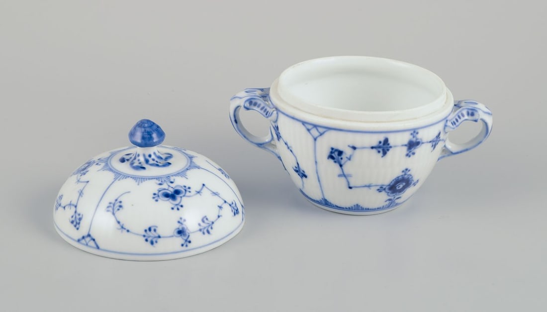 Royal Copenhagen Blue Fluted plain, creamer and sugar bowl in porcelain. - 6