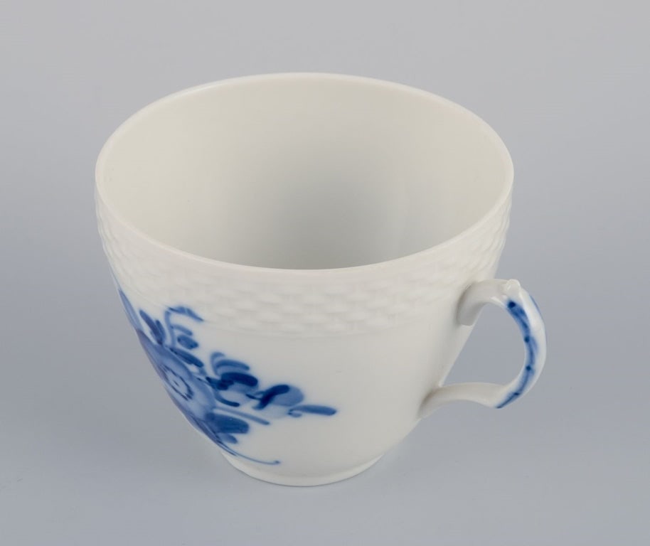 Royal Copenhagen, Blue Flower Braided. Four coffee cups with saucers in porcelain. - 5