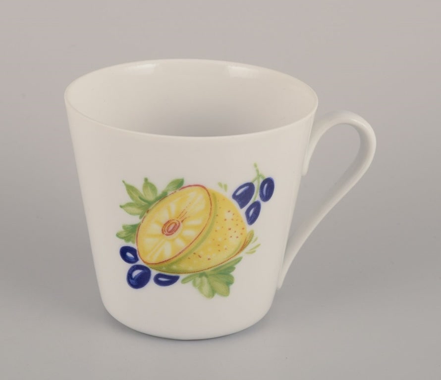 Danild/Lyngby, Denmark. "Picnic". Four porcelain coffee cups. 1960s/1970s. - 2