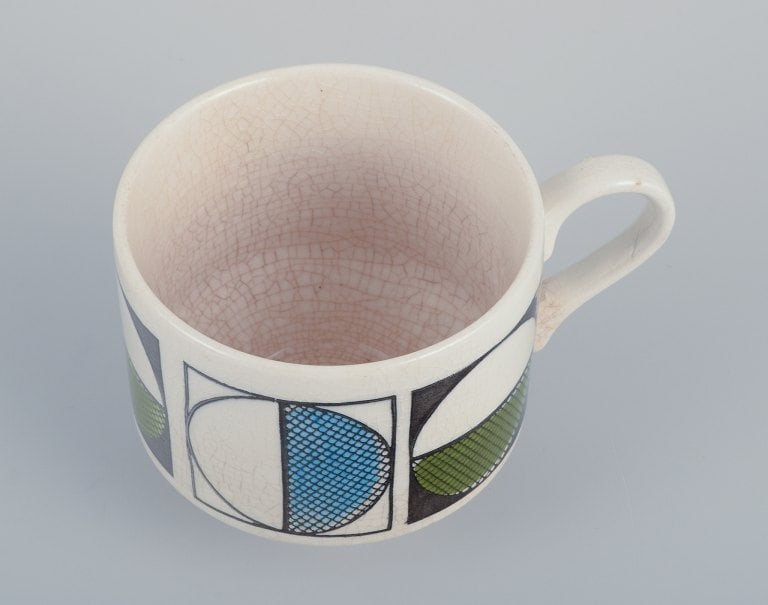 Kathie Winkle for Broadhurst, England. Set of six "Eclipse" coffee cups and six plates. - 8