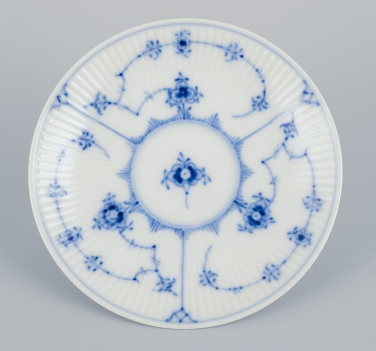 Royal Copenhagen Blue Fluted Plain. Five coffee cups with saucers. Model number 1/2162. - 5
