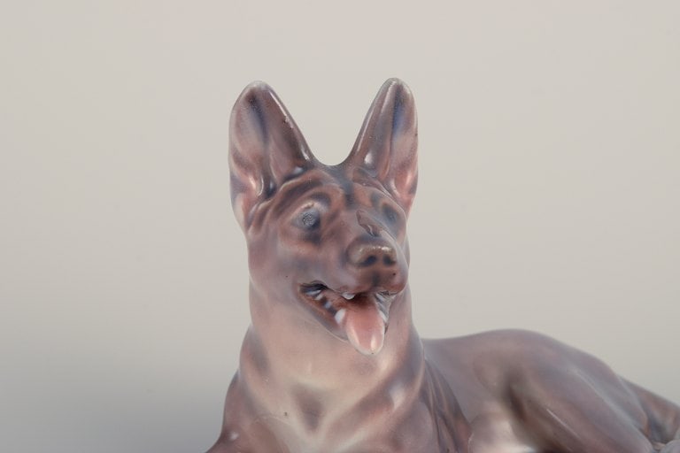 Dahl Jensen, porcelain figurine of a reclining German Shepherd. - 3