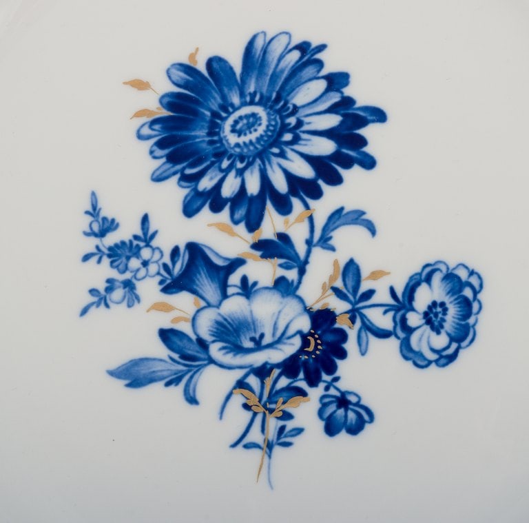 Meissen, Germany. Two plates. Hand-decorated with blue floral motifs, gold rim. - 3
