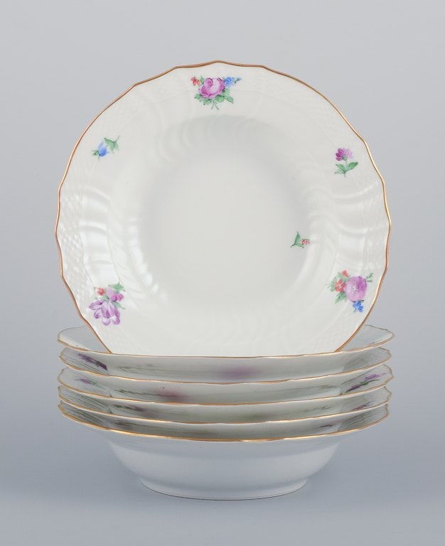 Royal Copenhagen Saxon Flower. Six deep plates in porcelain. Hand-painted with polychrome flowers.: Royal Copenhagen Saxon Flower. Six deep plates in porcelain. Hand-painted with polychrome flowers. Gold rim. Extra deep model. Model: 482/1614 Early 1900s. Marked. In perfect condition. Second factory