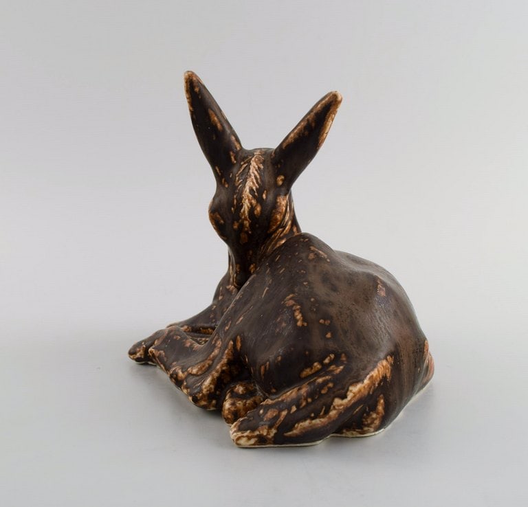 Hugo Liisberg for Saxbo. Lying deer in glazed stoneware. Beautiful glaze in shades of brown. - 5