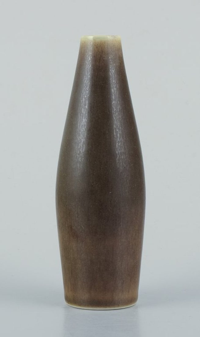 Per Linnemann-Schmidt for Palshus, Denmark. Slender ceramic vase with hare fur glaze. Circa - 4