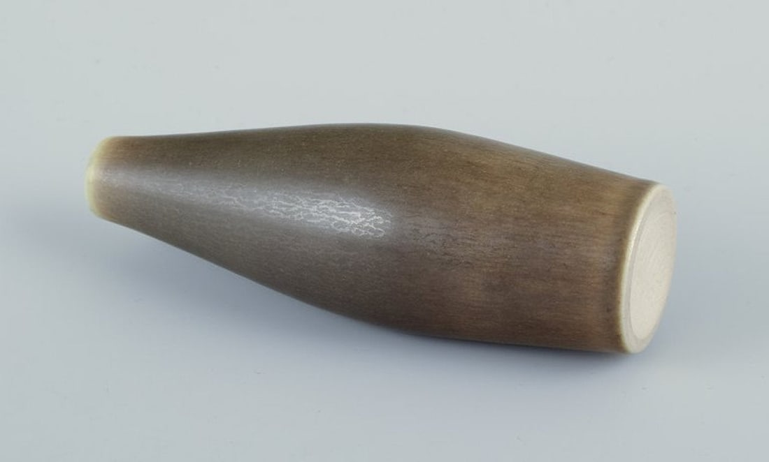 Per Linnemann-Schmidt for Palshus, Denmark. Slender ceramic vase with hare fur glaze. Circa - 6