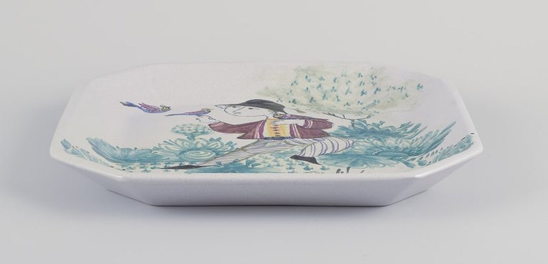 Bjorn Wiinblad, Det Bla Hus, Denmark. Unique octagonal ceramic bowl/wall relief. 1978. - 2