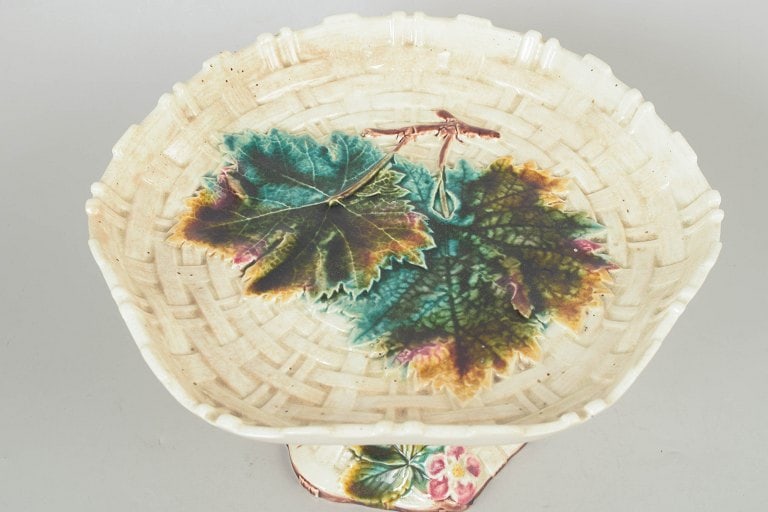 Gustavsberg, Sweden. Majolica compote with relief moulded and floral decoration. Circa 1900. - 2