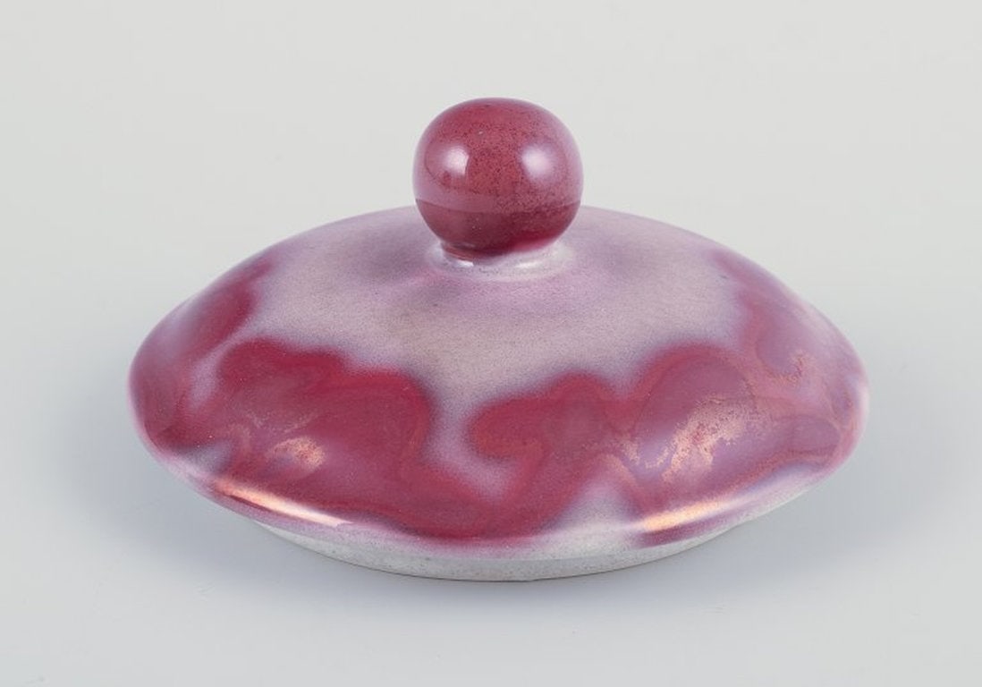 Edgar Bockman for Hoganas, Sweden. Lidded stoneware jar. Lustre glaze. Approximately 1940s. - 3