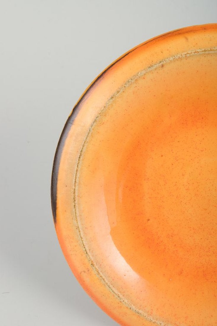 Svend Hammershoi for Kahler, Denmark. Small dish in earthenware with uranium glaze. 1930s. - 2