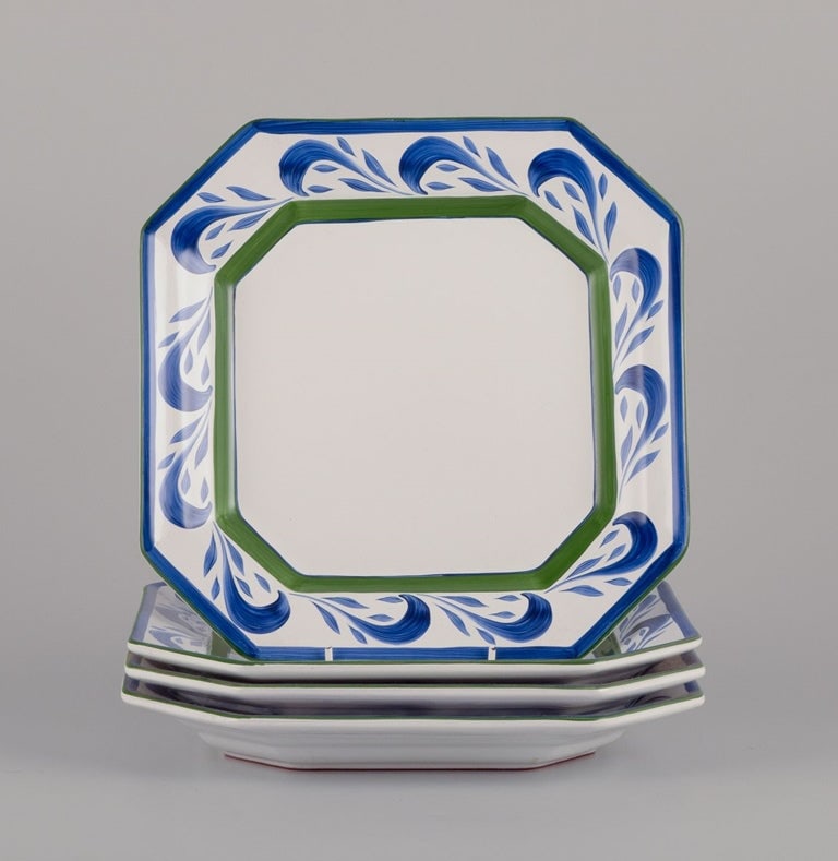 Herend, Hungary. Four square ceramic dinner plates. Approx. 1980s.: Herend, Hungary. Four square ceramic dinner plates. Hand-painted. Approximately from the 1980s. Marked. in excellent condition with normal signs of use. Dimensions: Diameter 27.0 cm x Height 3.5 cm.;