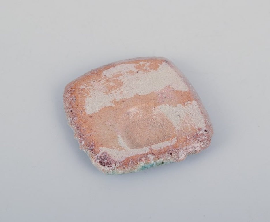 Ole Bjorn Kruger, Danish sculptor and ceramicist. Eight unique brooches in glazed stoneware in - 7