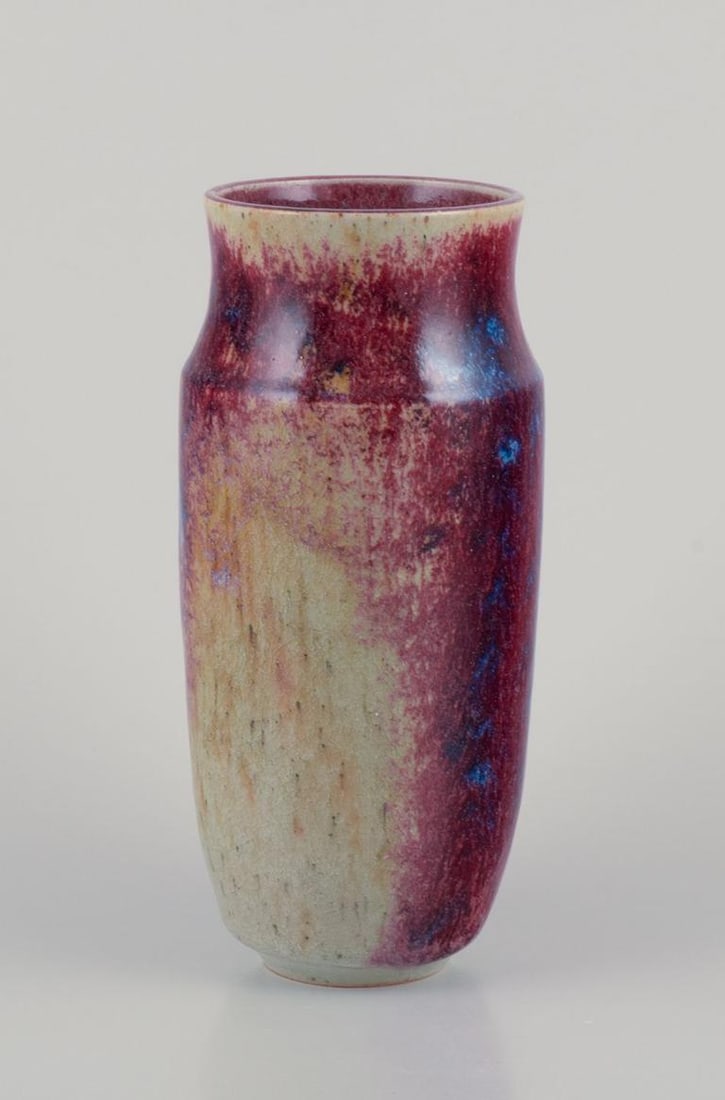 French ceramicist. Ceramic vase with glaze in shades of blue-violet. Mid-20th C. - 2