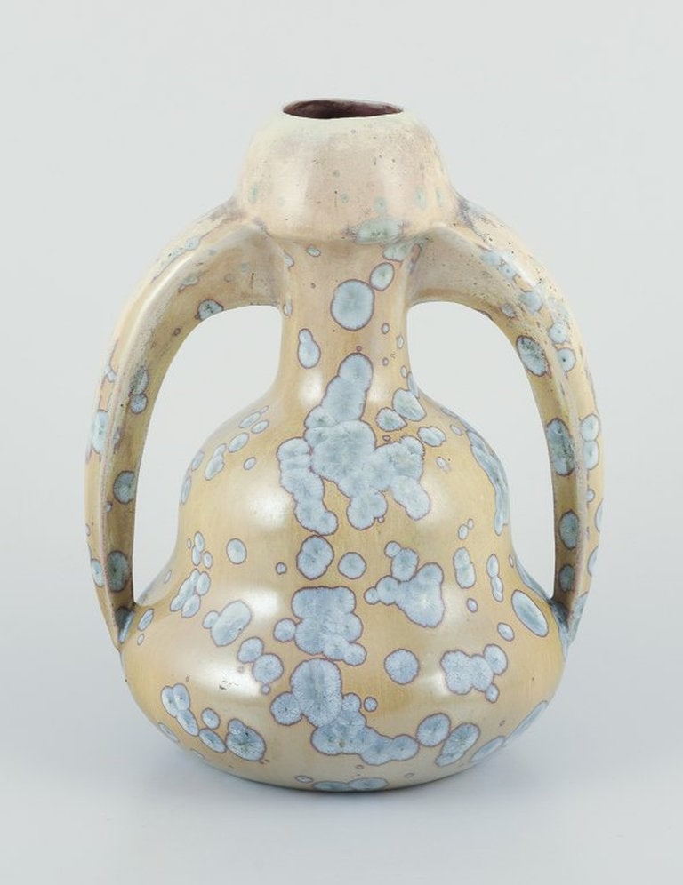 Desvres Fourmaintraux Delassus, France. Art Nouveau ceramic vase with handles. Circa 1930s. - 4