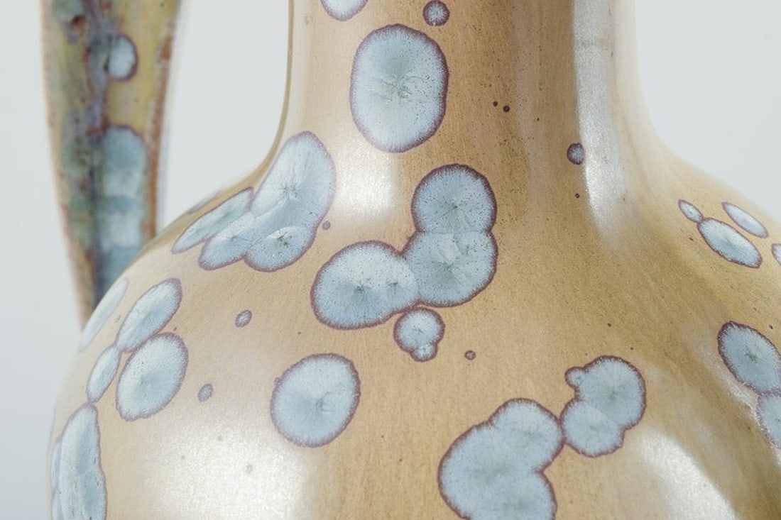 Desvres Fourmaintraux Delassus, France. Art Nouveau ceramic vase with handles. Circa 1930s. - 8