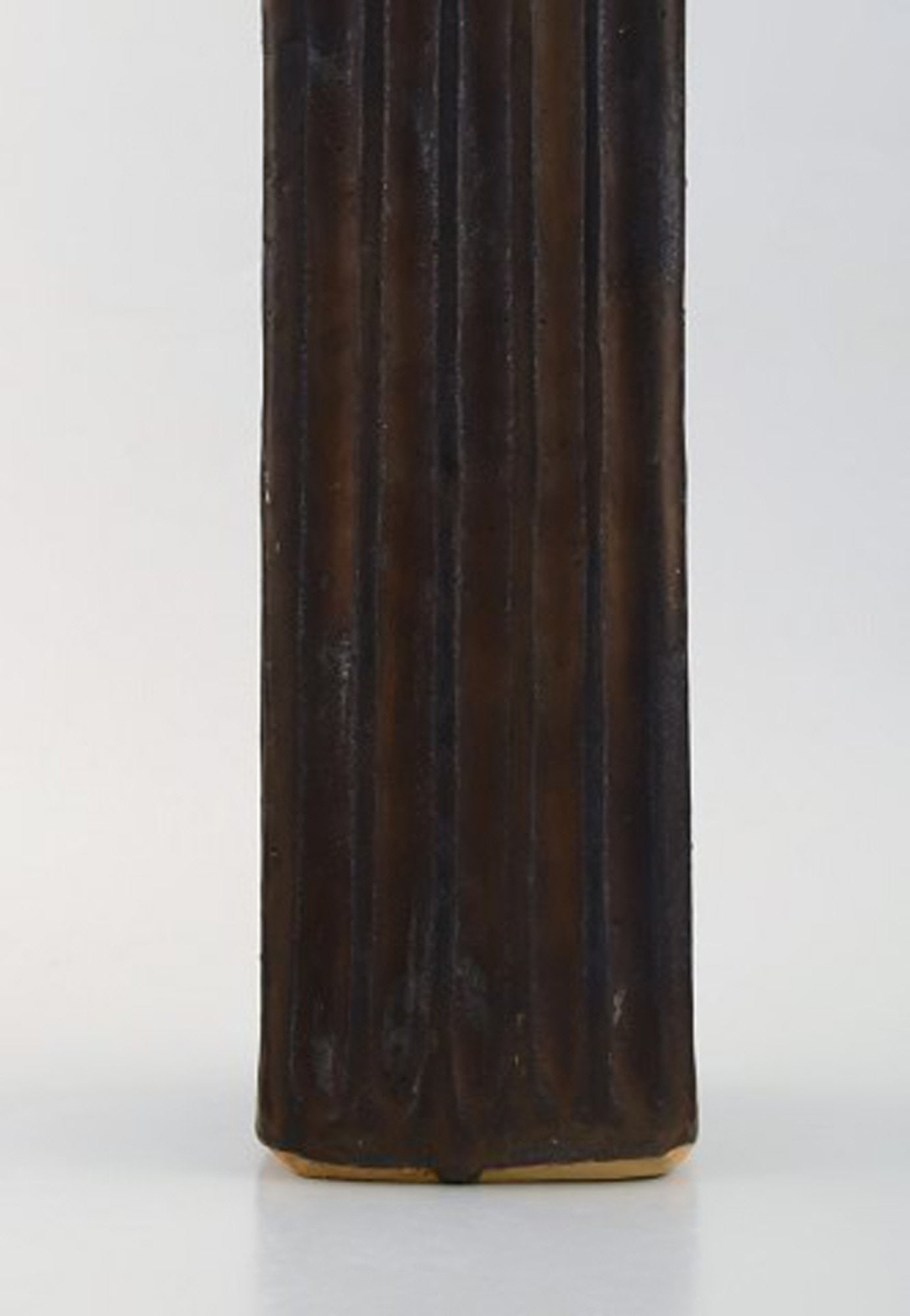 Danish potter. Large unique vase in glazed ceramics. Gutte style. Raku burned technique. 1960's. - 5