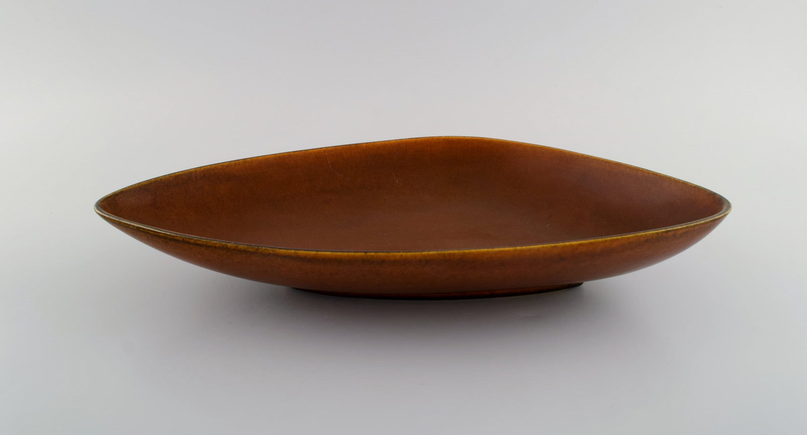 Gunnar Nylund for Nymolle. Dish / bowl in glazed ceramics. Beautiful glaze in light brown shades. - 2