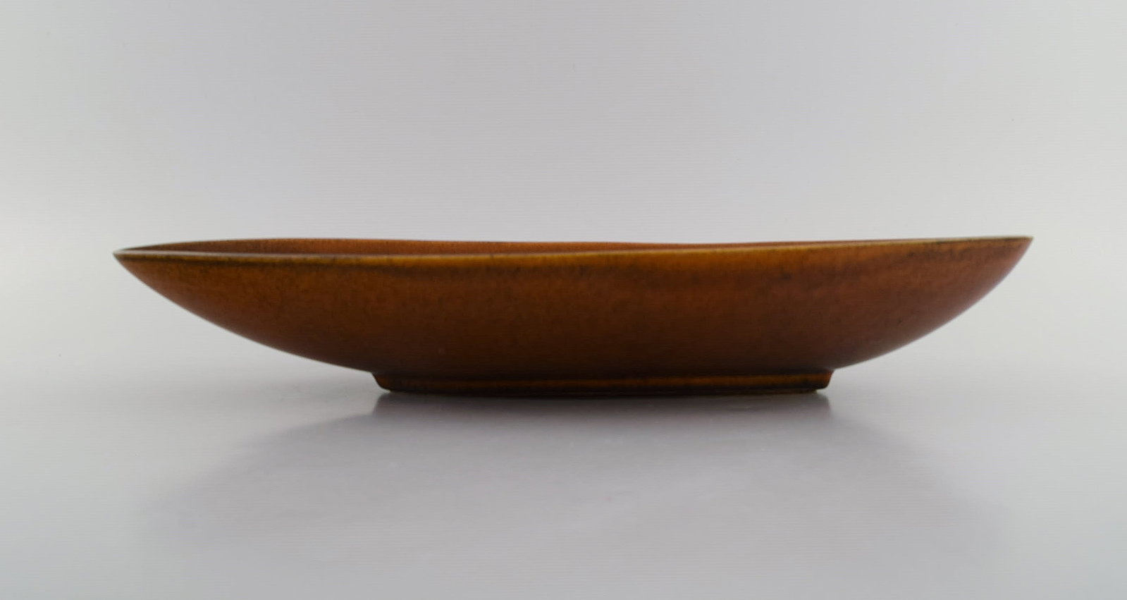 Gunnar Nylund for Nymolle. Dish / bowl in glazed ceramics. Beautiful glaze in light brown shades. - 3