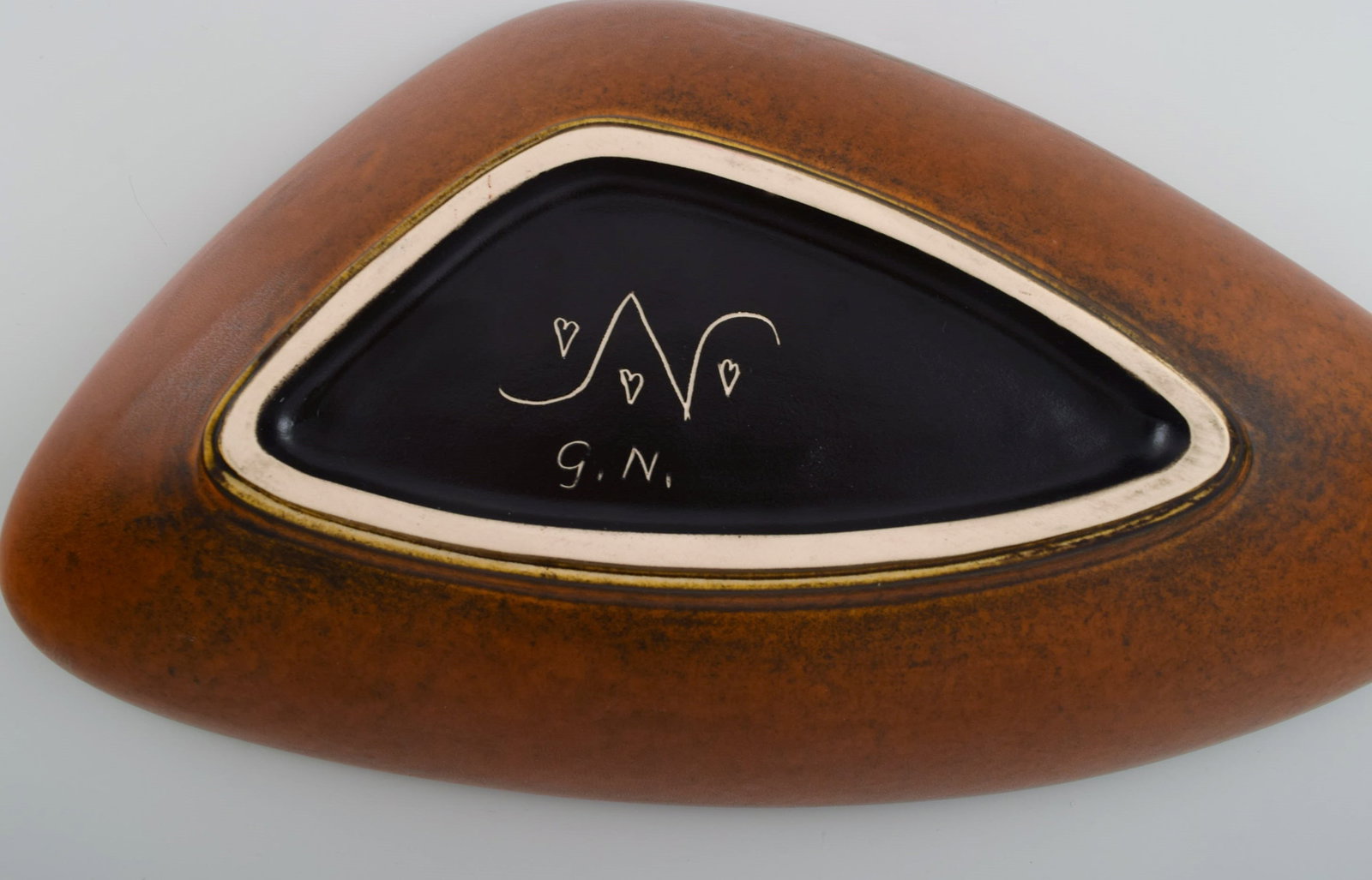 Gunnar Nylund for Nymolle. Dish / bowl in glazed ceramics. Beautiful glaze in light brown shades. - 6